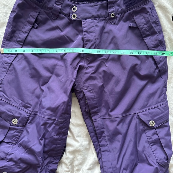 North Face size medium ski pants - Picture 4 of 9